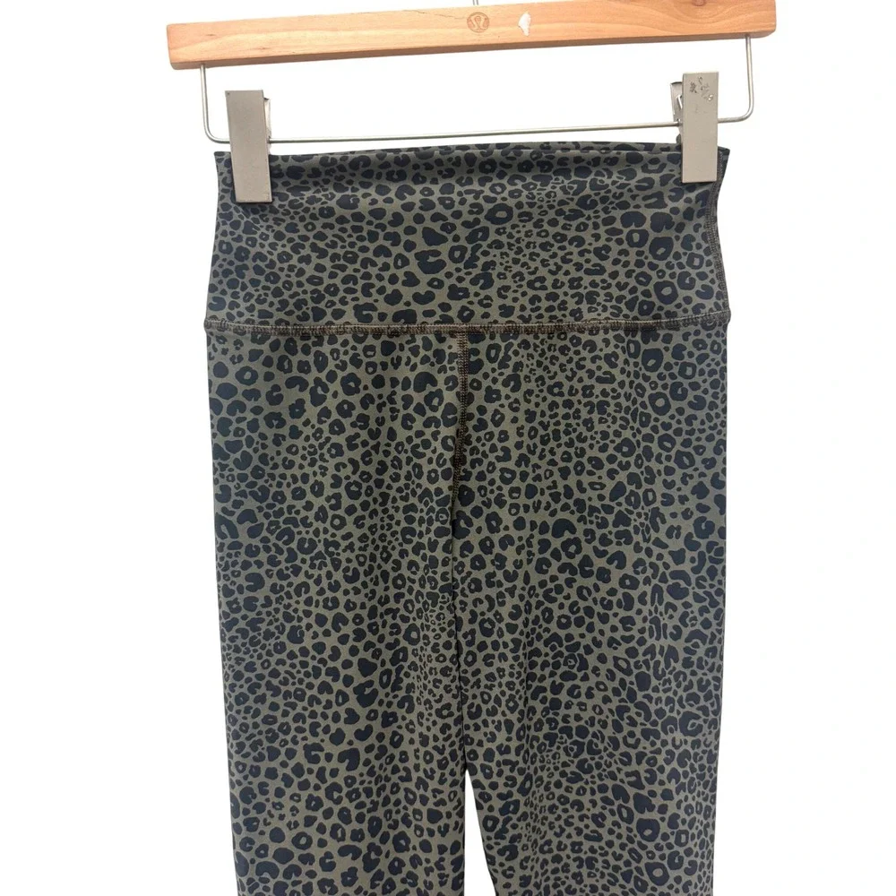 Alo Yoga Airlift High Waist Leopard Print Leggings Olive Green Black XS W5725R